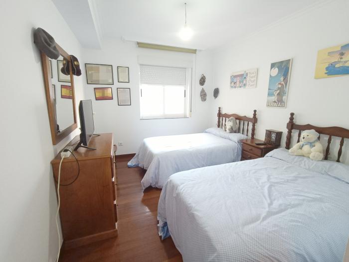 Se vende piso en muy buen estado en Abesadas